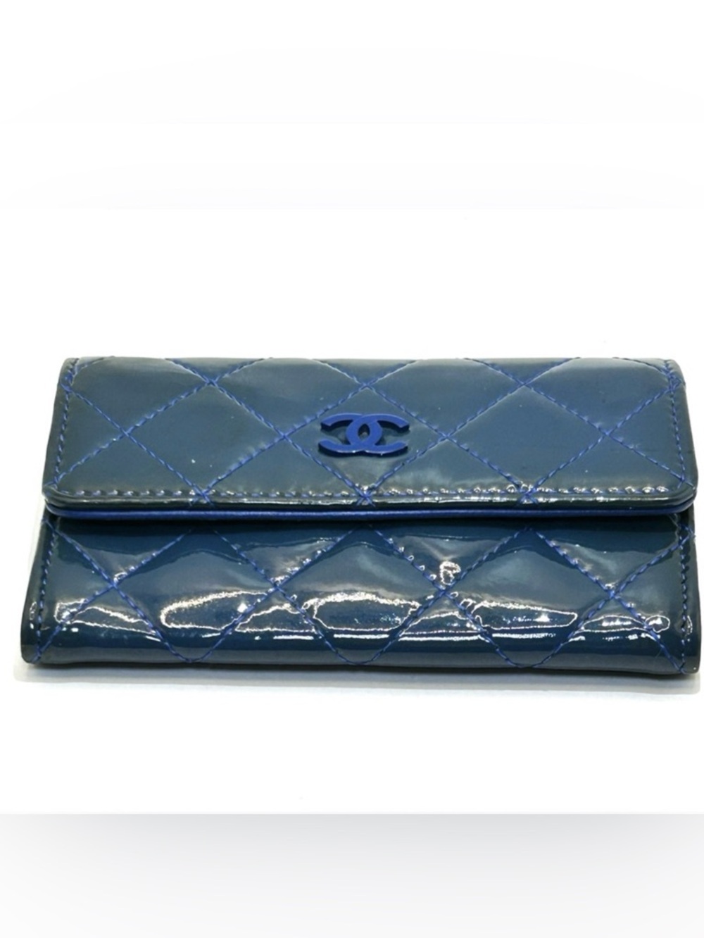 CHANEL Quilted Patent Leather Card Wallet in Cobalt Blue